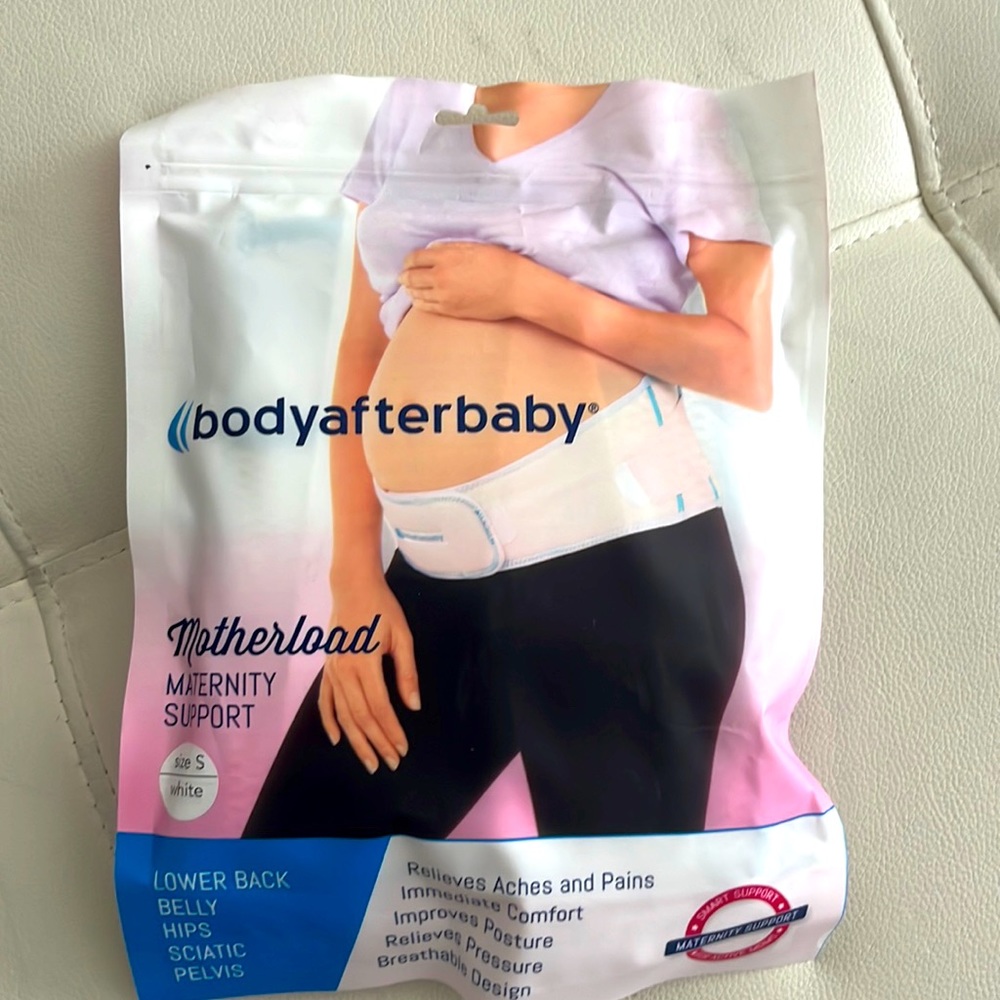 ✨Brand New✨ Pregnant Belly Band for Back support.